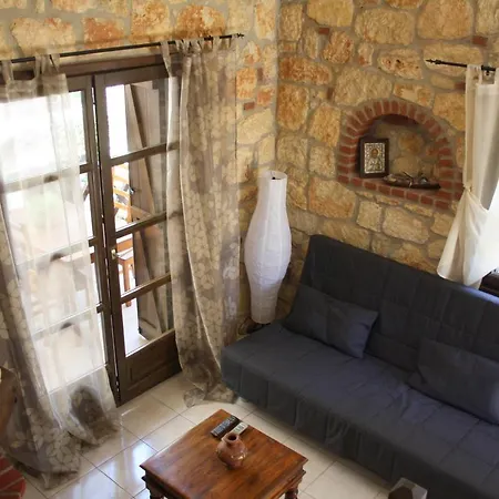 Stone House Nike * Ormília
